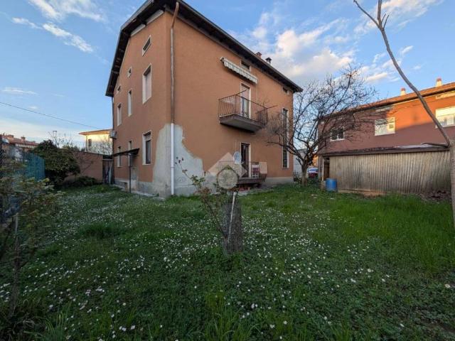 Villa Indipendente in vendita a Paderno, Seriate