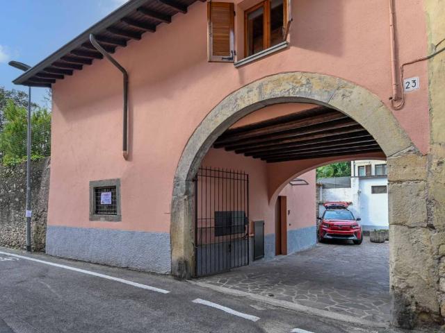 Villa Indipendente in vendita a Paderno, Seriate