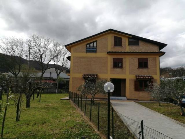 Villa Indipendente in vendita a Serino, Campania