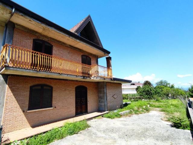 Villa Indipendente in vendita a Serino, Campania
