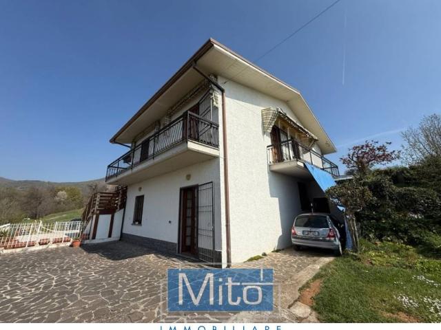 Villa Indipendente in vendita a Sorsolo, Serle