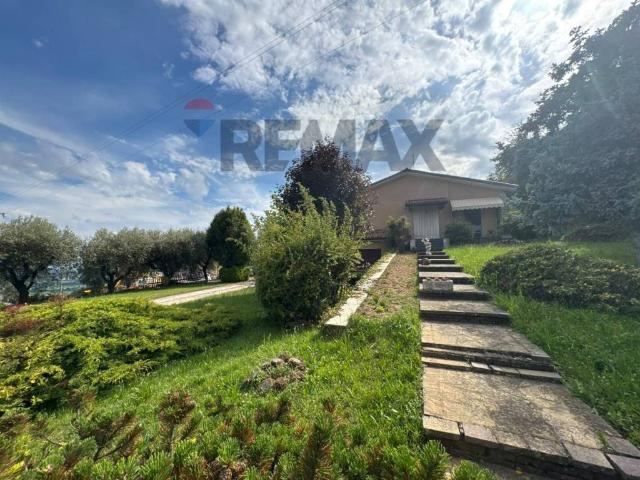 Villa Indipendente in vendita a Comunità montana della Valle Sabbia, Serle