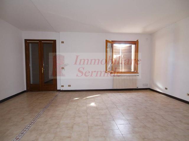 Villa Indipendente in vendita a Sermide e Felonica, Caposotto