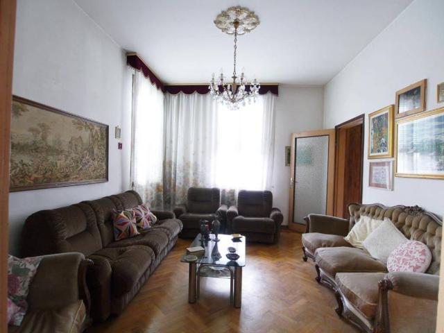 Villa Indipendente in vendita a Sermide e Felonica, Sermide