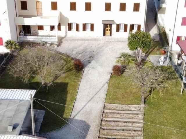 Villa Indipendente in vendita a Falzè di Piave, Sernaglia della Battaglia