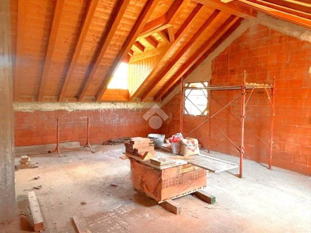 Villa Indipendente in vendita a Serra Riccò, Liguria