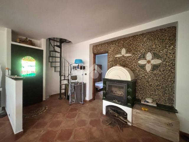 Villa Indipendente in vendita a Serra Riccò, Liguria