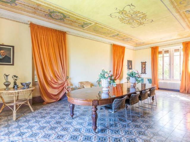 Villa Indipendente in vendita a Piemonte, Alessandria