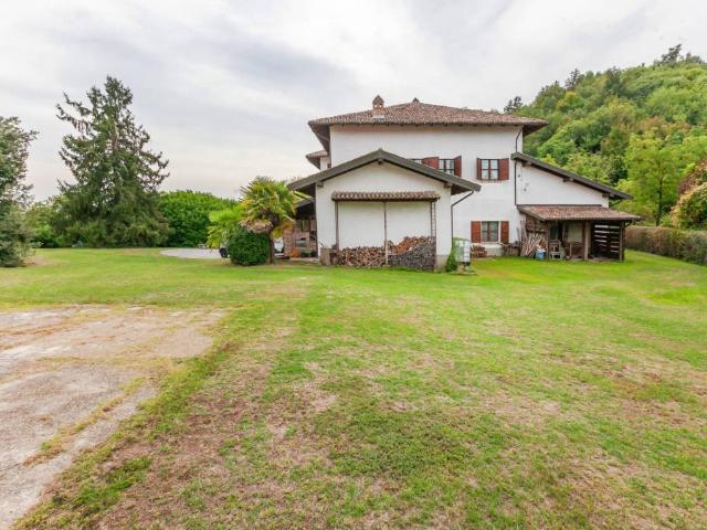 Villa Indipendente in vendita a Castellazzo, Serralunga di Crea