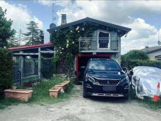 Villa Indipendente in vendita a Unione dei comuni del Frignano, Serramazzoni