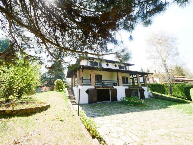 Villa Indipendente in vendita a Unione dei comuni del Frignano, Serramazzoni
