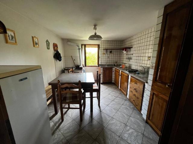 Villa Indipendente in vendita a Unione dei comuni del Frignano, Serramazzoni