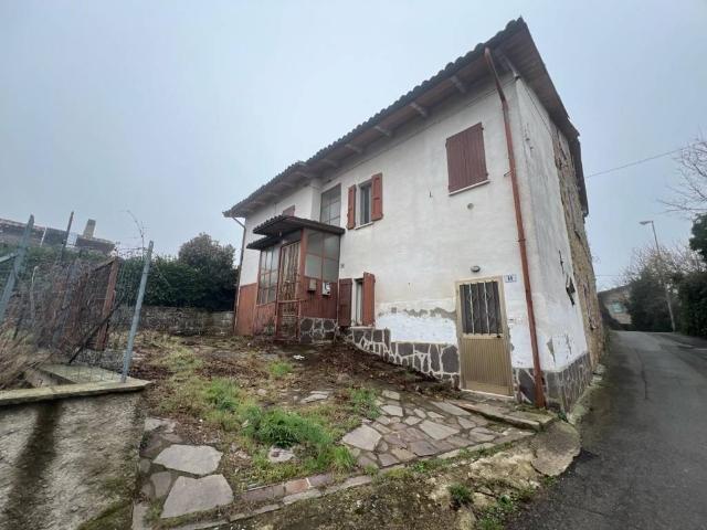 Villa Indipendente in vendita a Unione dei comuni del Frignano, Serramazzoni