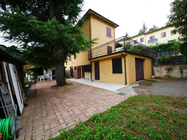 Villa Indipendente in vendita a Unione dei comuni del Frignano, Serramazzoni