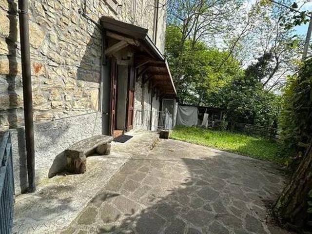 Villa Indipendente in vendita a Unione dei comuni del Frignano, Serramazzoni