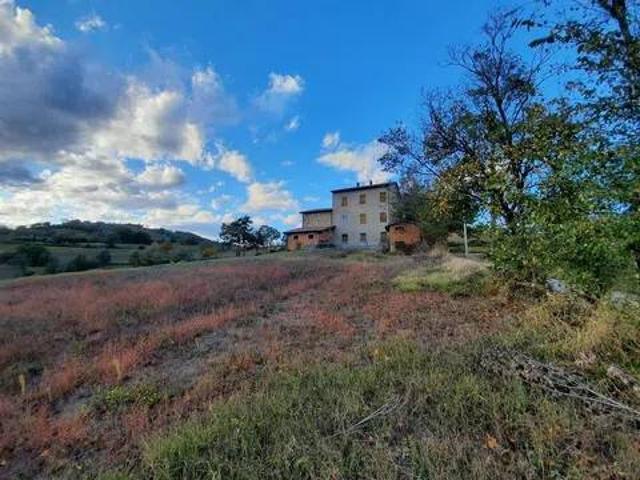 Villa Indipendente in vendita a Unione dei comuni del Frignano, Serramazzoni