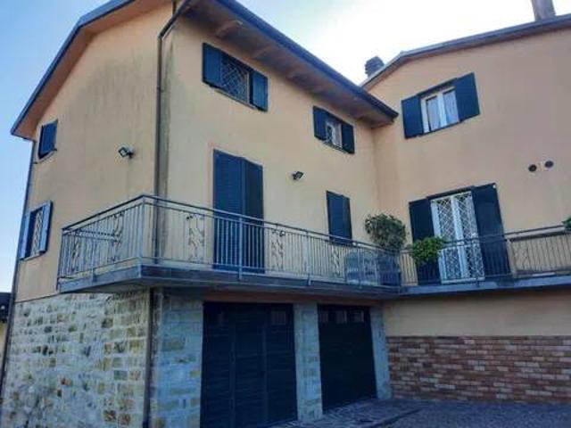 Villa Indipendente in vendita a Unione dei comuni del Frignano, Serramazzoni