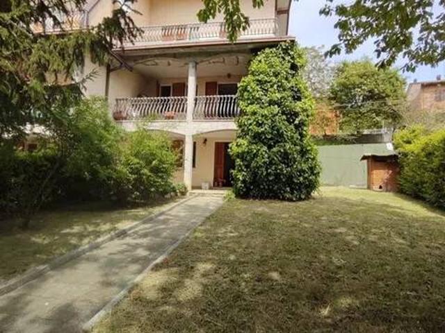 Villa Indipendente in vendita a Unione dei comuni del Frignano, Serramazzoni