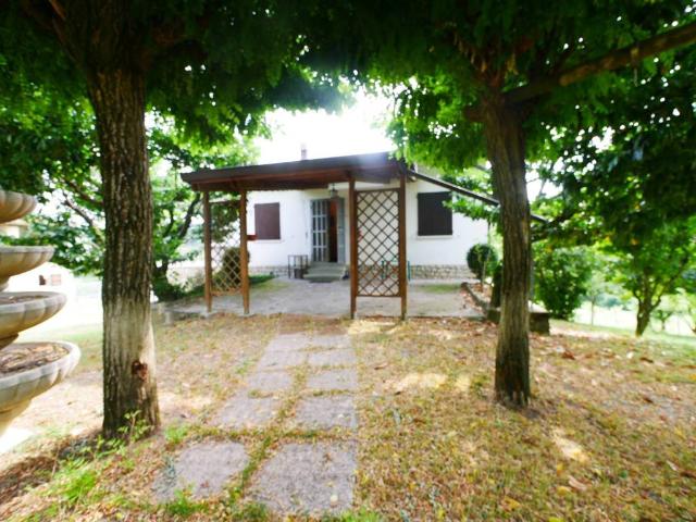 Villa Indipendente in vendita a Monfestino, Serramazzoni