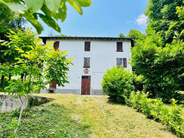 Villa Indipendente in vendita a Unione dei comuni del Frignano, Serramazzoni
