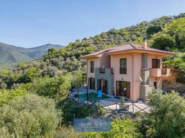 Villa Indipendente in vendita a Montecorice, Campania