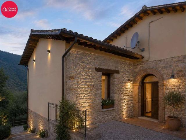 Villa Indipendente in vendita a Marche, Macerata