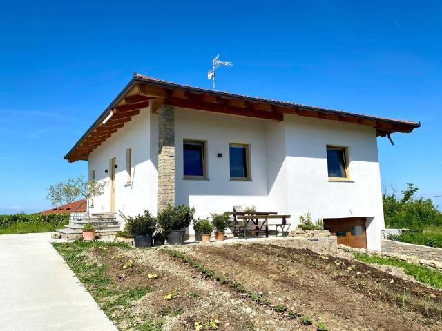 Villa Indipendente in vendita a Piemonte, Cuneo