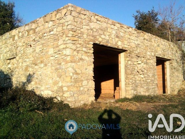 Villa Indipendente in vendita a Serravalle Pistoiese, Toscana