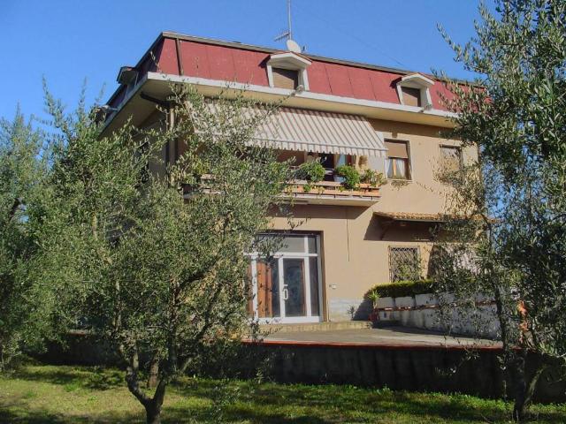 Villa Indipendente in vendita a Stazione Masotti, Serravalle Pistoiese