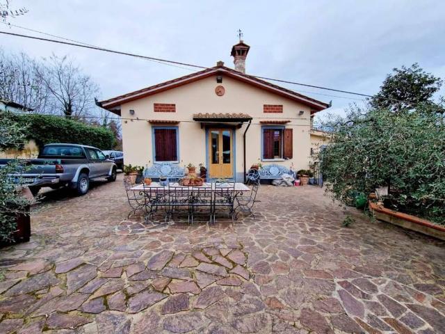 Villa Indipendente in vendita a Serravalle Pistoiese, Pistoia