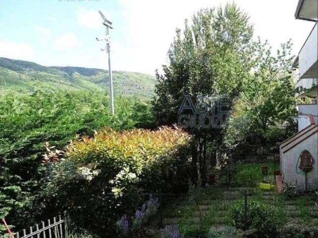 Villa Indipendente in vendita a Serravalle Pistoiese, Toscana