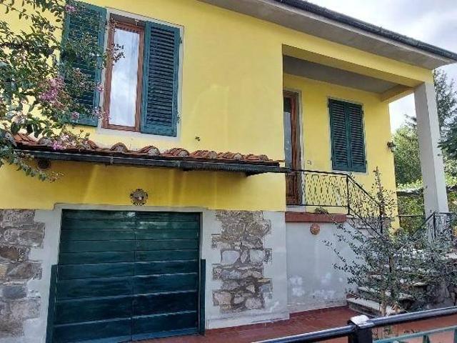 Villa Indipendente in vendita a Serravalle Pistoiese, Pistoia