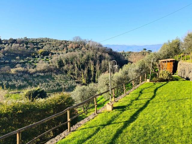 Villa Indipendente in vendita a Serravalle Pistoiese, Toscana