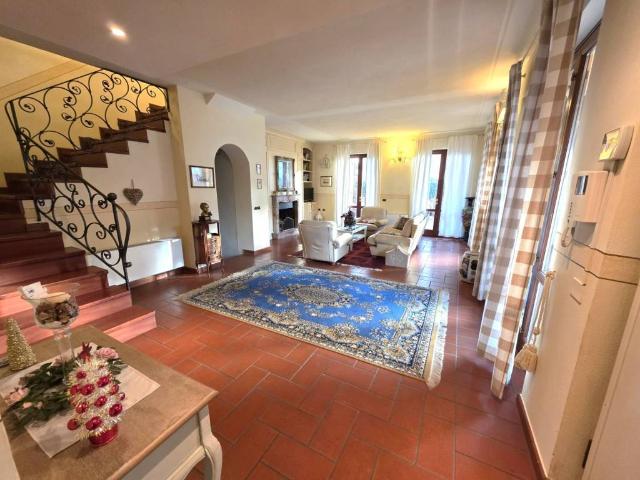 Villa Indipendente in vendita a Cantagrillo, Serravalle Pistoiese