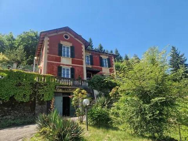 Villa Indipendente in vendita a Località Fabbrica, Gavi