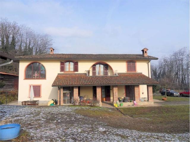 Villa Indipendente in vendita a Piemonte, Alessandria