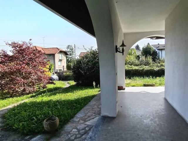 Villa Indipendente in vendita a Cellio con Breia, Piemonte
