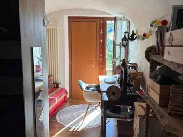 Villa Indipendente in vendita a Serravalle Sesia, Vercelli