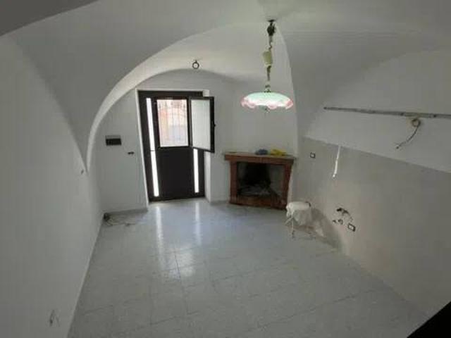 Villa Indipendente in vendita a Sessa Aurunca, Campania