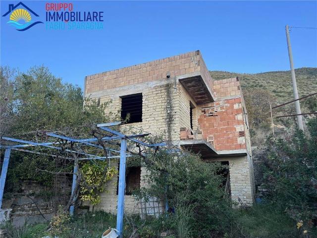 Villa Indipendente in vendita a Sessa Aurunca, Caserta