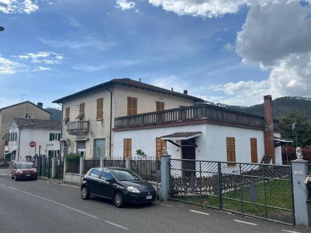 Villa Indipendente in vendita a Sesta Godano, Liguria