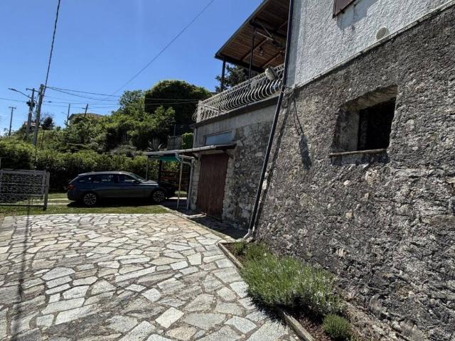Villa Indipendente in vendita a Sesta Godano, Liguria