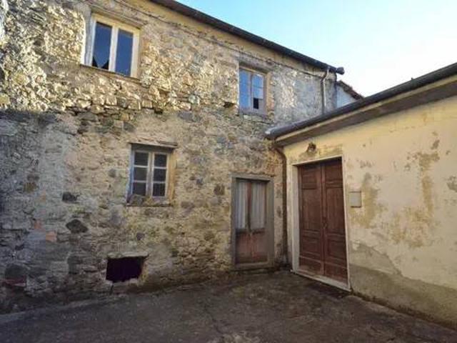 Villa Indipendente in vendita a Pignona, Sesta Godano