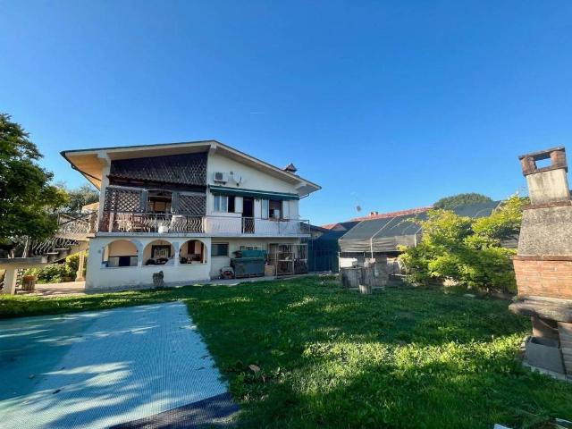 Villa Indipendente in vendita a Sesto Al Reghena, Friuli-Venezia Giulia