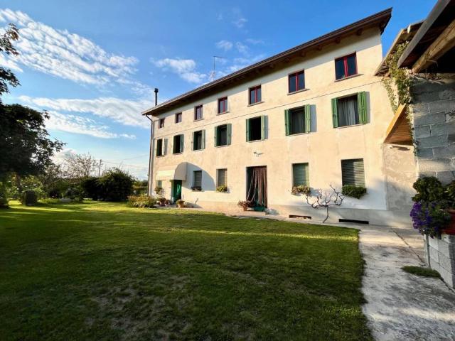 Villa Indipendente in vendita a Ramuscello / Ramussiel, Sesto al Reghena / Siest