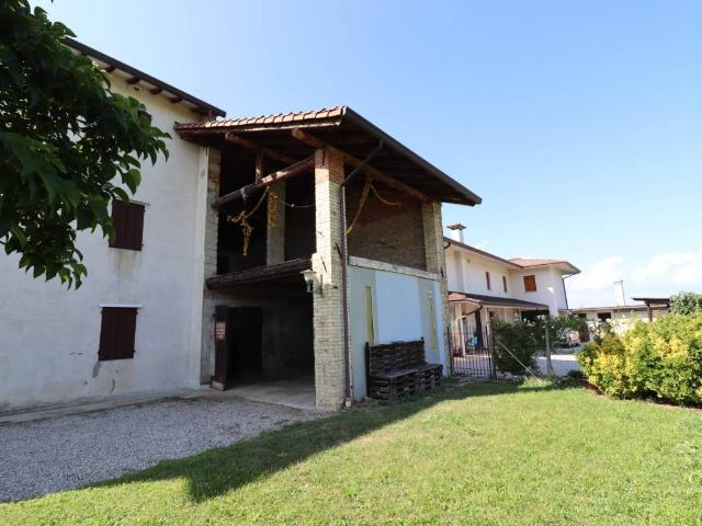 Villa Indipendente in vendita a Sesto Al Reghena, Friuli-Venezia Giulia