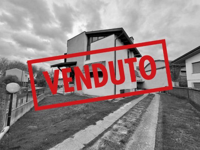 Villa Indipendente in vendita a Sesto Al Reghena, Friuli-Venezia Giulia