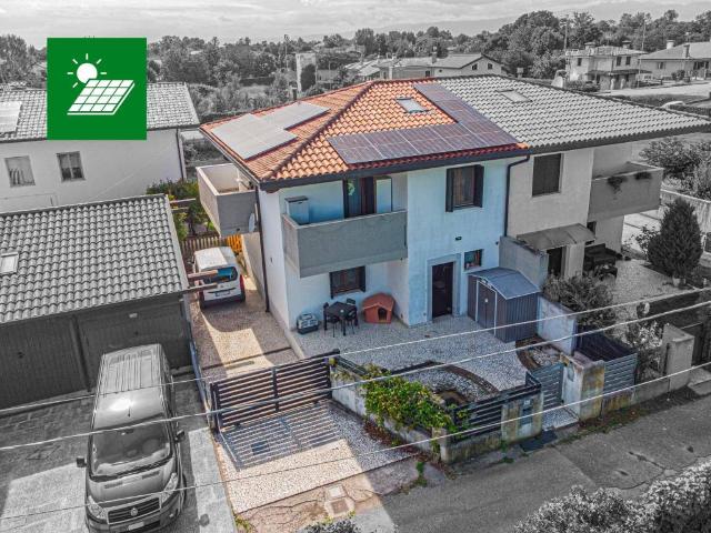Villa Indipendente in vendita a Sesto Al Reghena, Friuli-Venezia Giulia