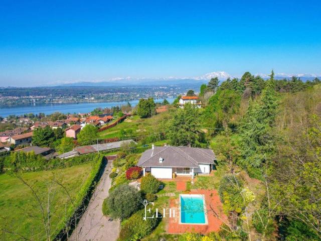 Villa Indipendente in vendita a Sesto Calende, Lombardia