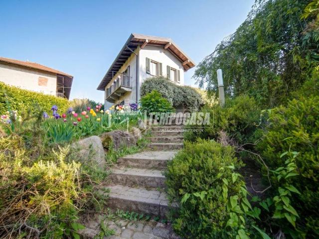 Villa Indipendente in vendita a Cascina Impiove, Sesto Calende